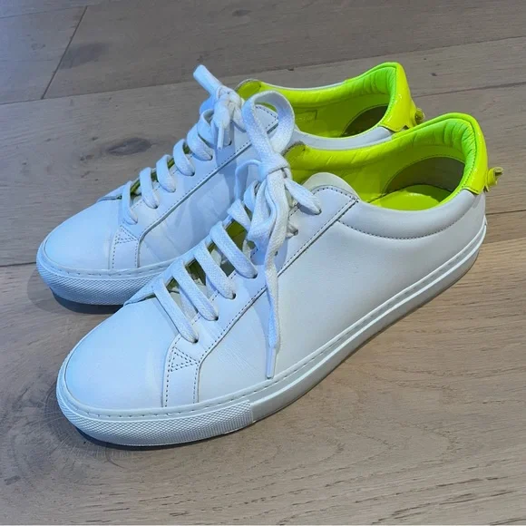 Givenchy white leather sneakers sz. 39 - Picture 4 of 11